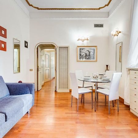 Elegant Apartment Рим Экстерьер фото